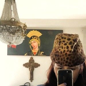 Meet your Posher, Salma